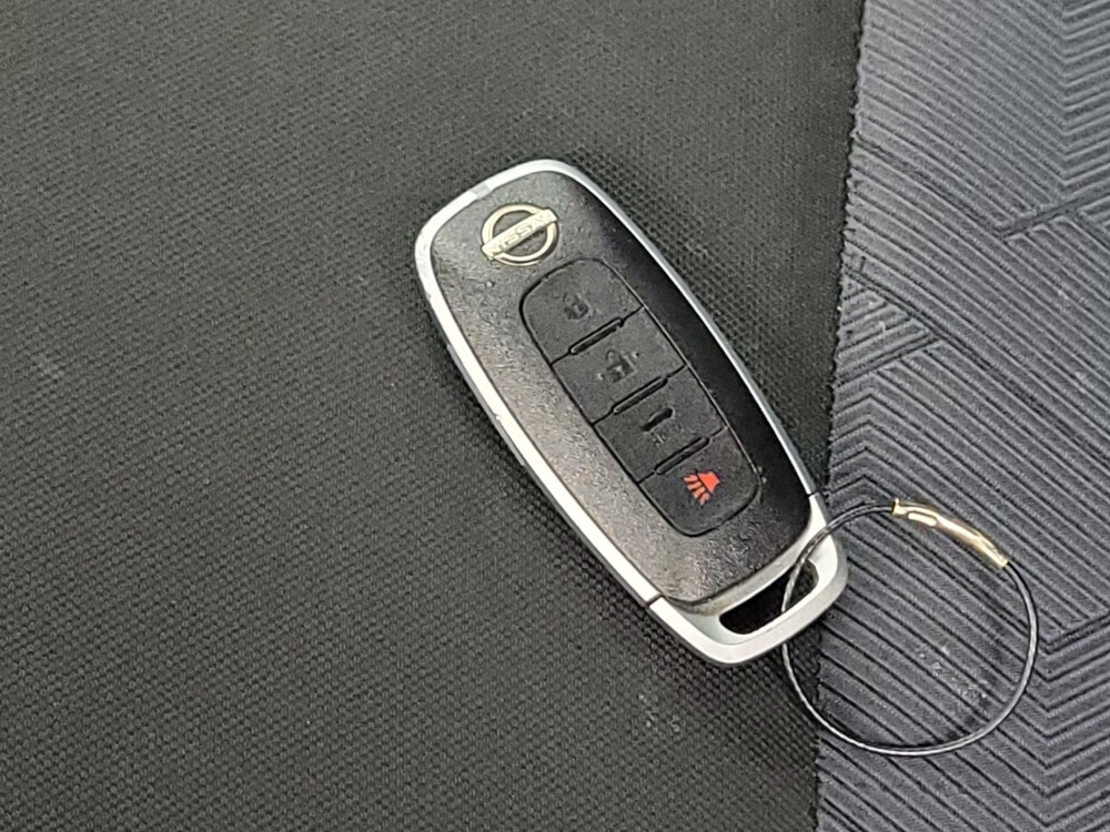 2025 Nissan Versa in Houston, TX 77034 - 18134193 32