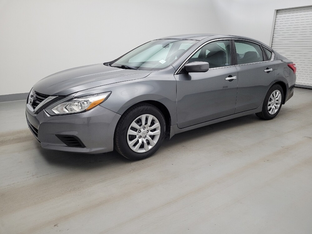 2016 Nissan Altima in Toledo, OH 43617 - 18134195 2