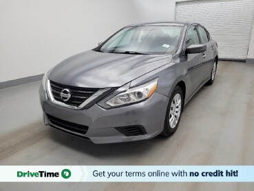 2016 Nissan Altima in Toledo, OH 43617