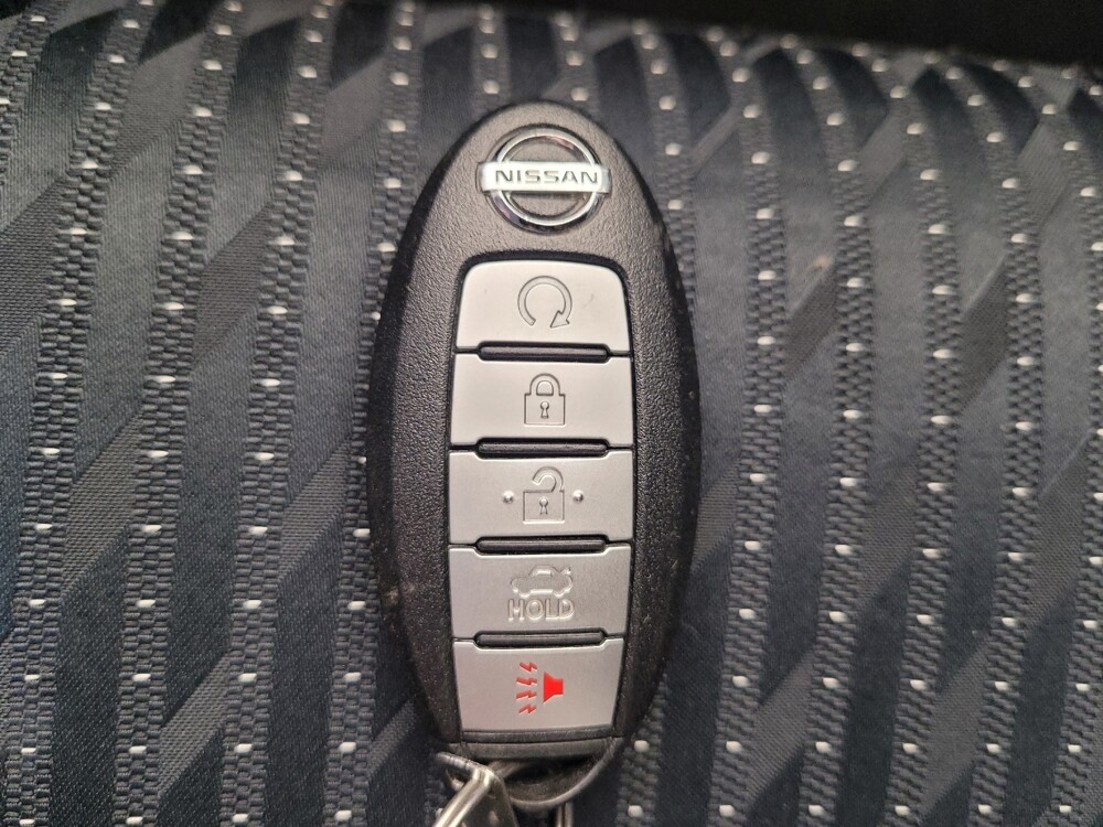 2016 Nissan Altima in Toledo, OH 43617 - 18134195 32