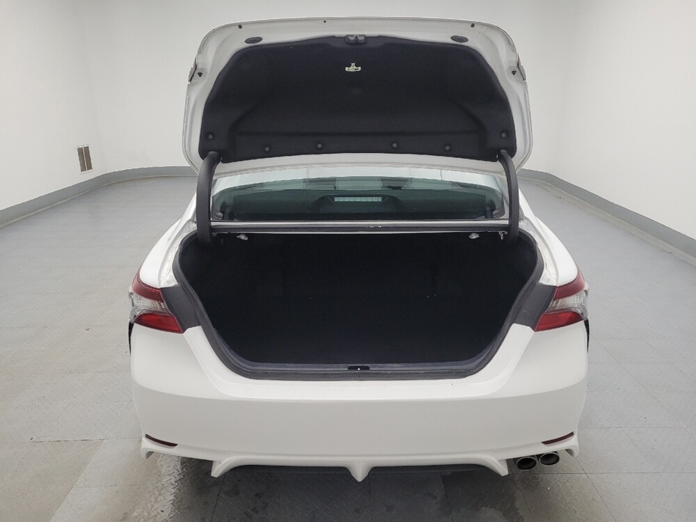 2022 Toyota Camry in Toledo, OH 43617 - 18134198 29