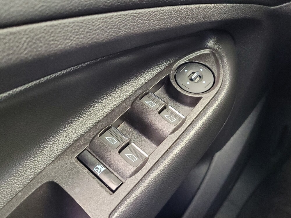 2014 Ford Escape in Toledo, OH 43617 - 18134199 27