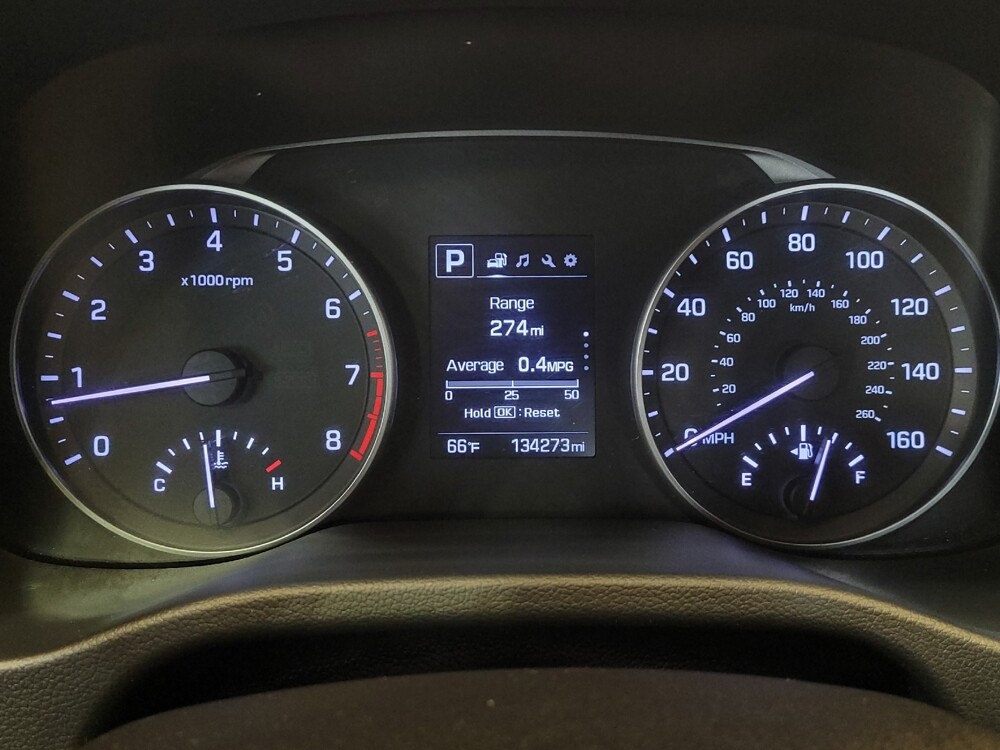 2017 Hyundai Elantra in Toledo, OH 43617 - 18134201 23