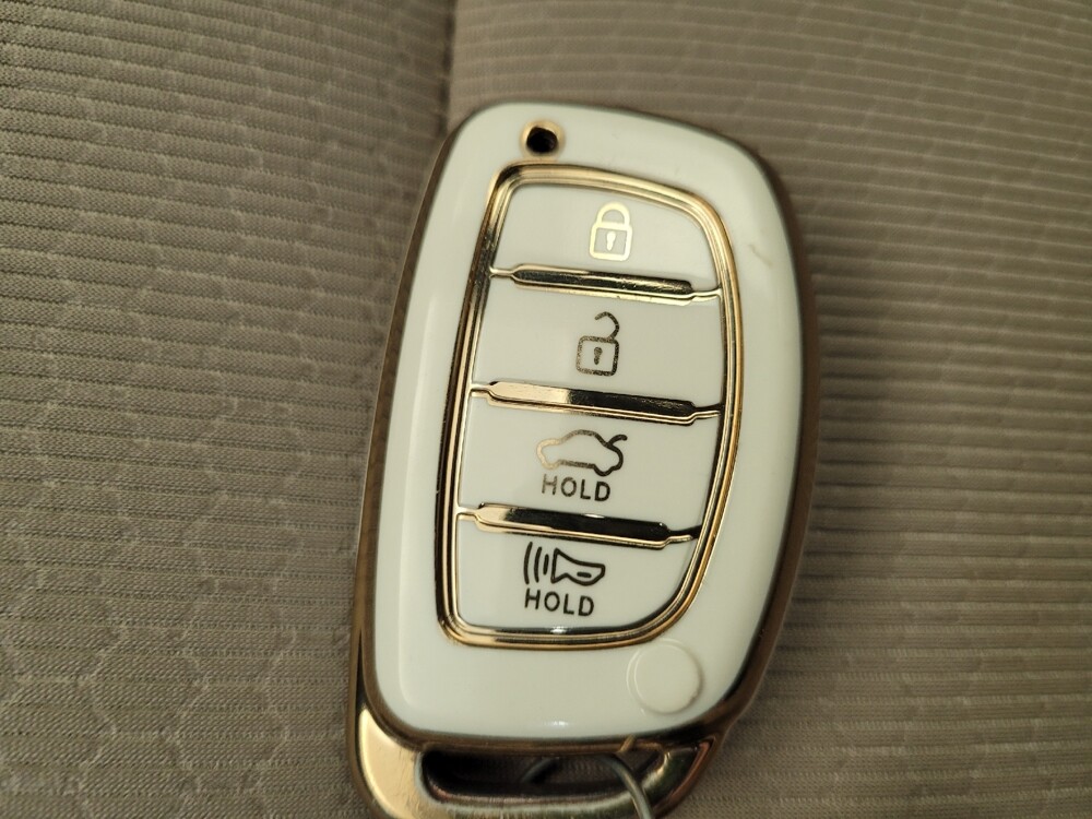 2017 Hyundai Elantra in Toledo, OH 43617 - 18134201 32