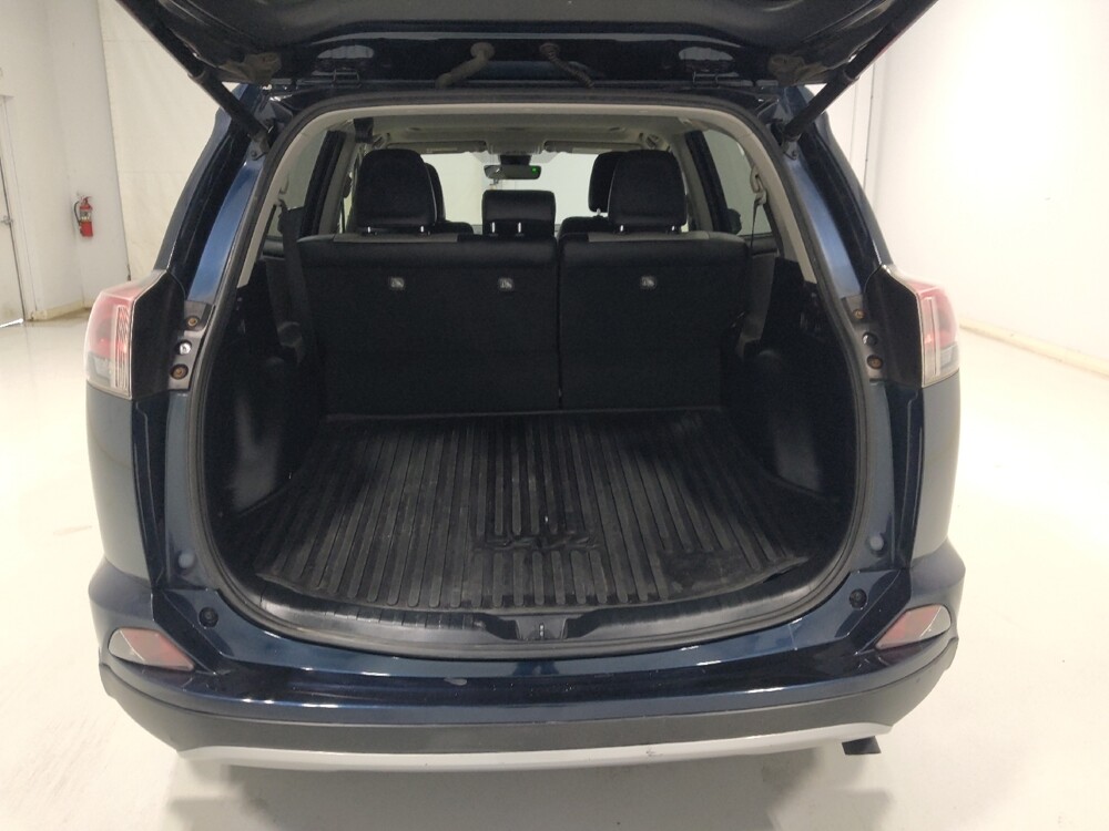 2018 Toyota RAV4 in Columbus, OH 43231 - 18134203 29