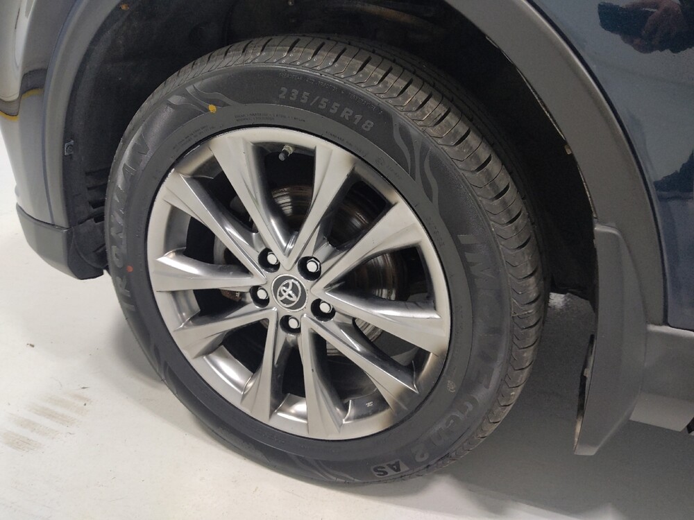 2018 Toyota RAV4 in Columbus, OH 43231 - 18134203 31