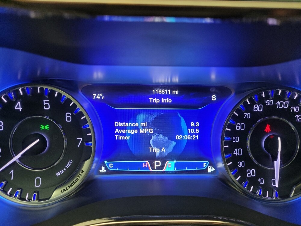 2015 Chrysler 200 in Taylor, MI 48180 - 18134204 23