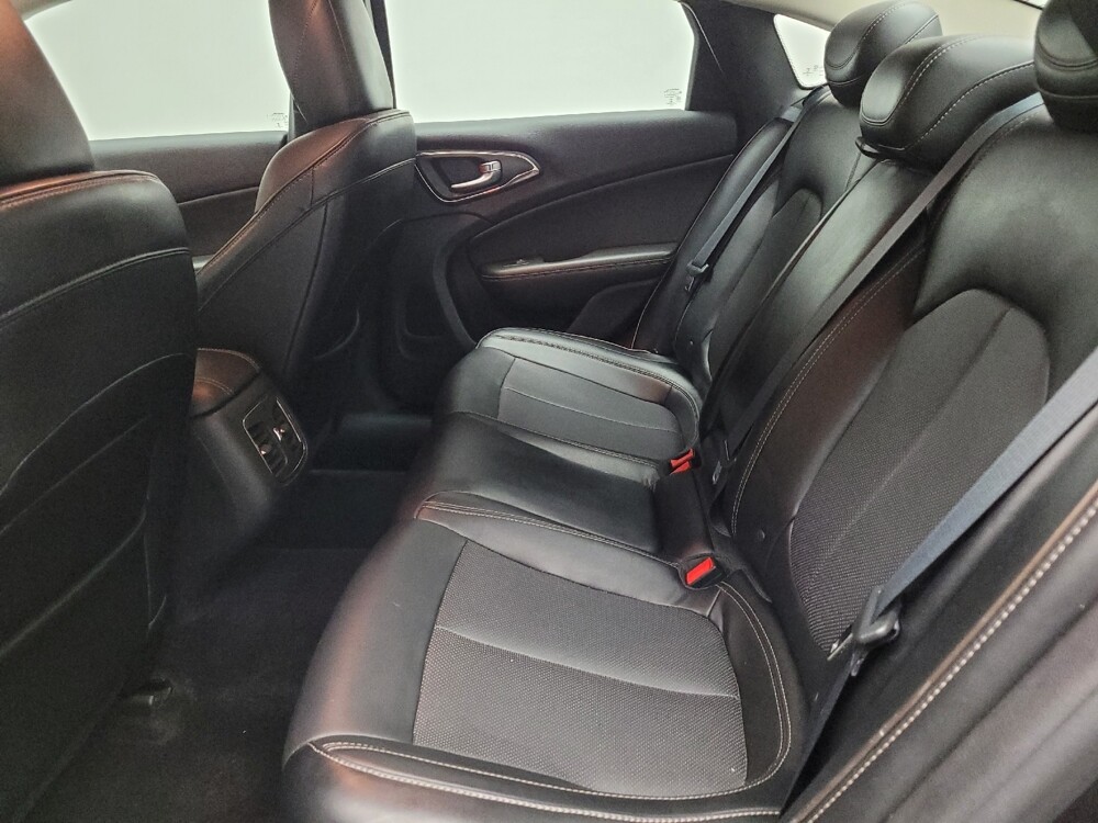 2015 Chrysler 200 in Taylor, MI 48180 - 18134204 18