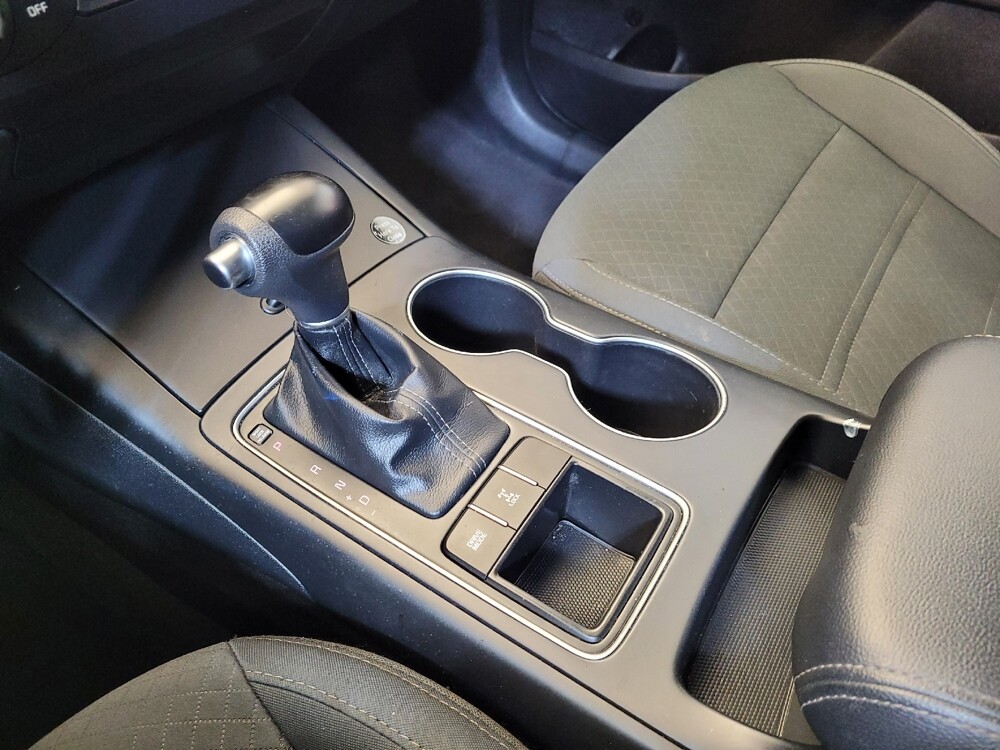 2018 Kia Sorento in Fairfield, OH 45014 - 18134205 26