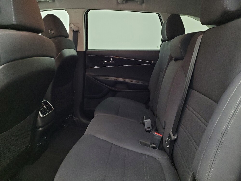 2018 Kia Sorento in Fairfield, OH 45014 - 18134205 18