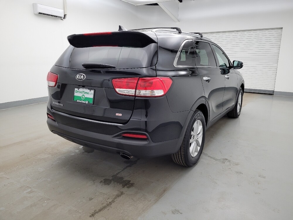 2018 Kia Sorento in Fairfield, OH 45014 - 18134205 9