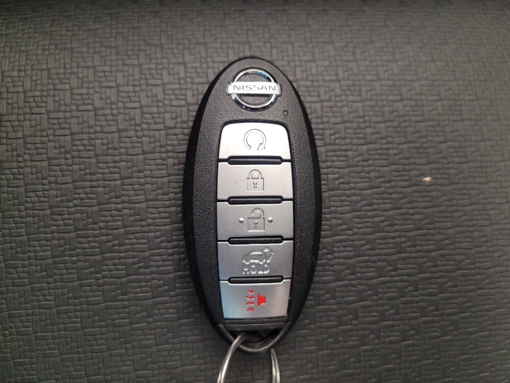 2021 Nissan Rogue in Toledo, OH 43617 - 18134206 32