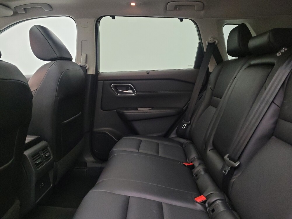 2021 Nissan Rogue in Toledo, OH 43617 - 18134206 18