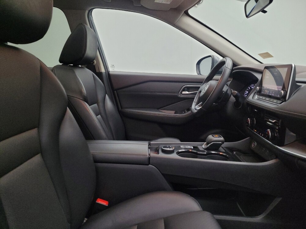 2021 Nissan Rogue in Toledo, OH 43617 - 18134206 21