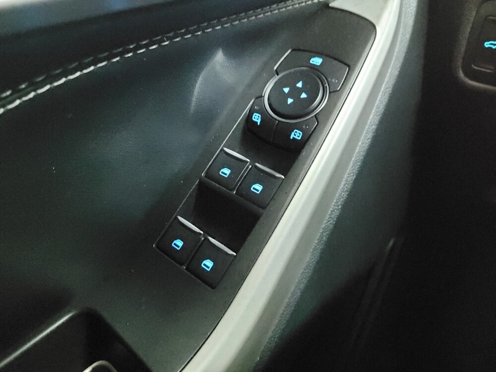 2022 Ford Explorer in Fairfield, OH 45014 - 18134207 27