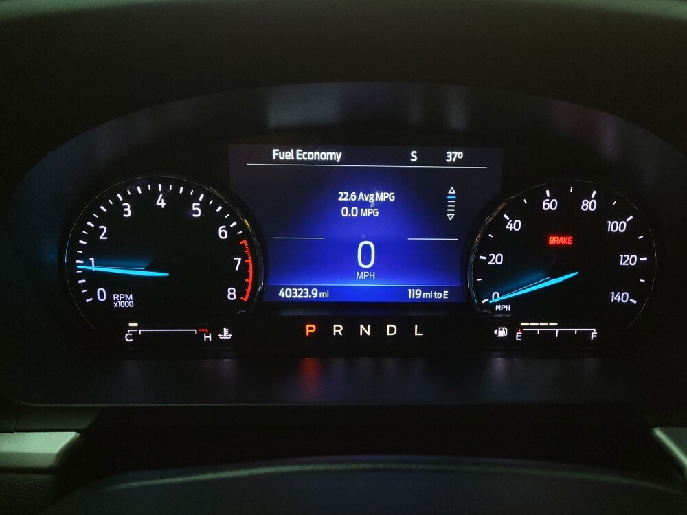 2022 Ford Explorer in Fairfield, OH 45014 - 18134207 23