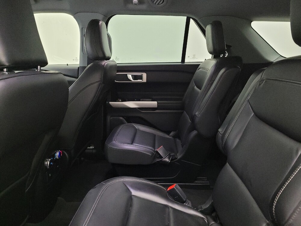 2022 Ford Explorer in Fairfield, OH 45014 - 18134207 18