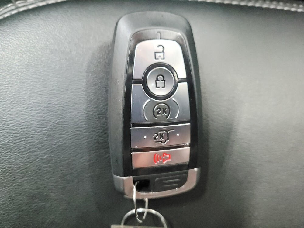 2022 Ford Explorer in Fairfield, OH 45014 - 18134207 32