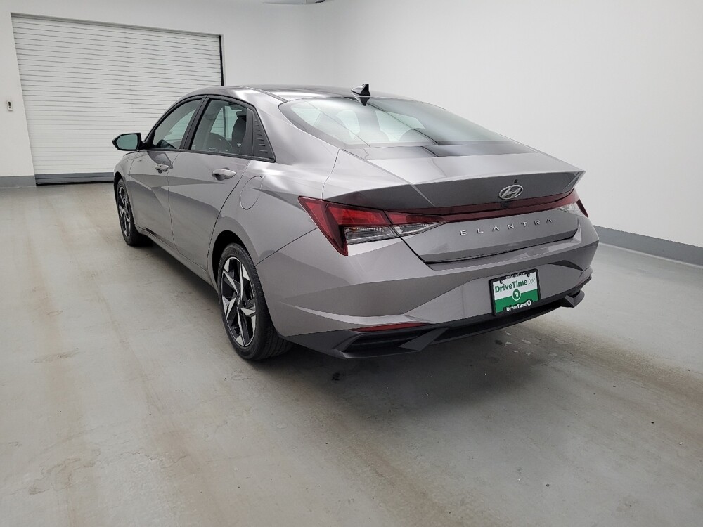 2023 Hyundai Elantra in Toledo, OH 43617 - 18134208 5