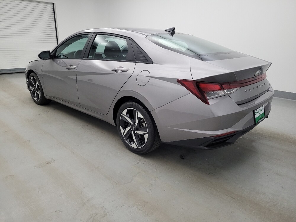 2023 Hyundai Elantra in Toledo, OH 43617 - 18134208 3