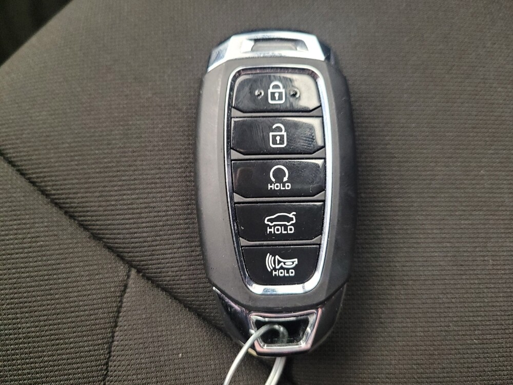 2023 Hyundai Elantra in Toledo, OH 43617 - 18134208 32