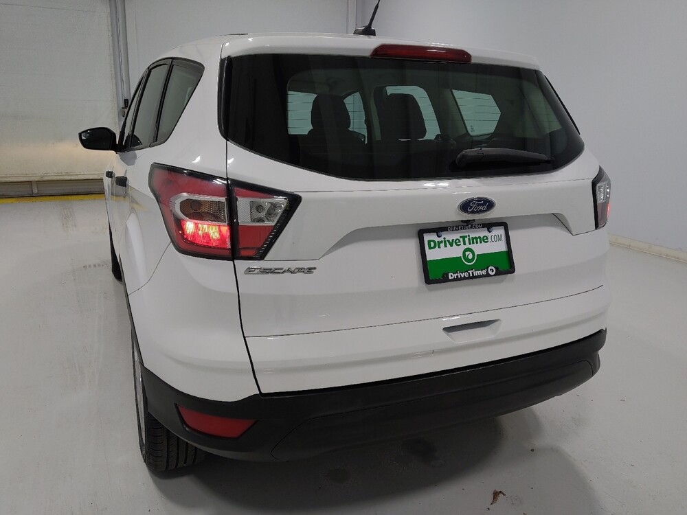2017 Ford Escape in Columbus, OH 43231 - 18134213 6