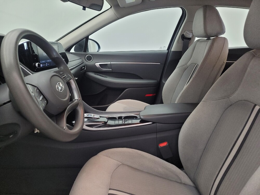 2022 Hyundai Sonata in Cincinnati, OH 45255 - 18134214 17