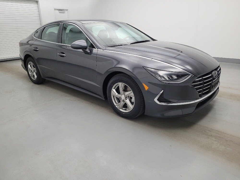 2022 Hyundai Sonata in Cincinnati, OH 45255 - 18134214 11