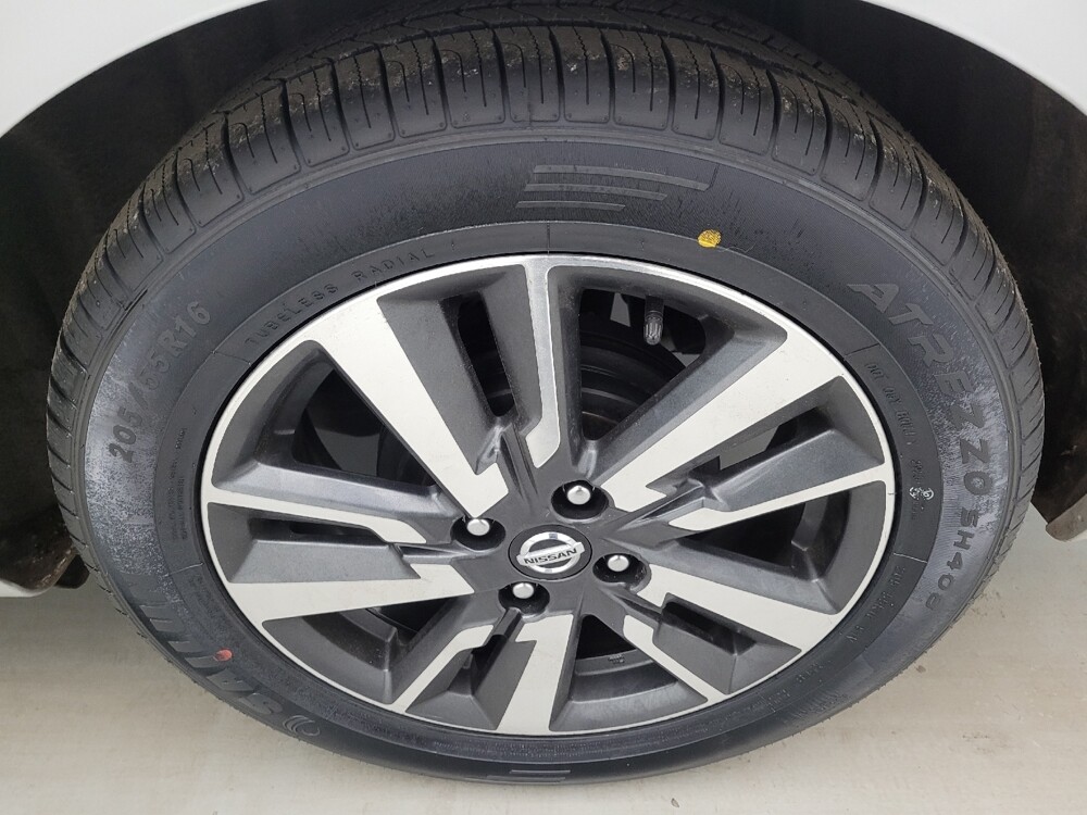 2021 Nissan Versa in Columbus, OH 43231 - 18134216 31