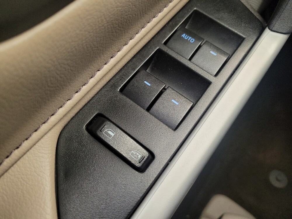 2014 Ford Edge in Toledo, OH 43617 - 18134218 27