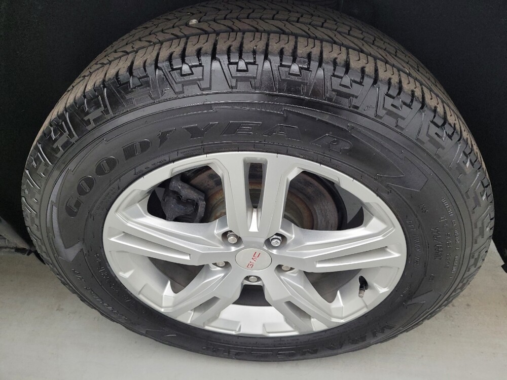 2020 GMC Terrain in Toledo, OH 43617 - 18134221 31