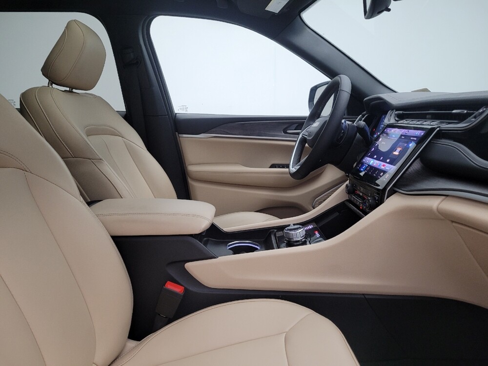 2024 Jeep Grand Cherokee in Columbus, OH 43231 - 18134222 21