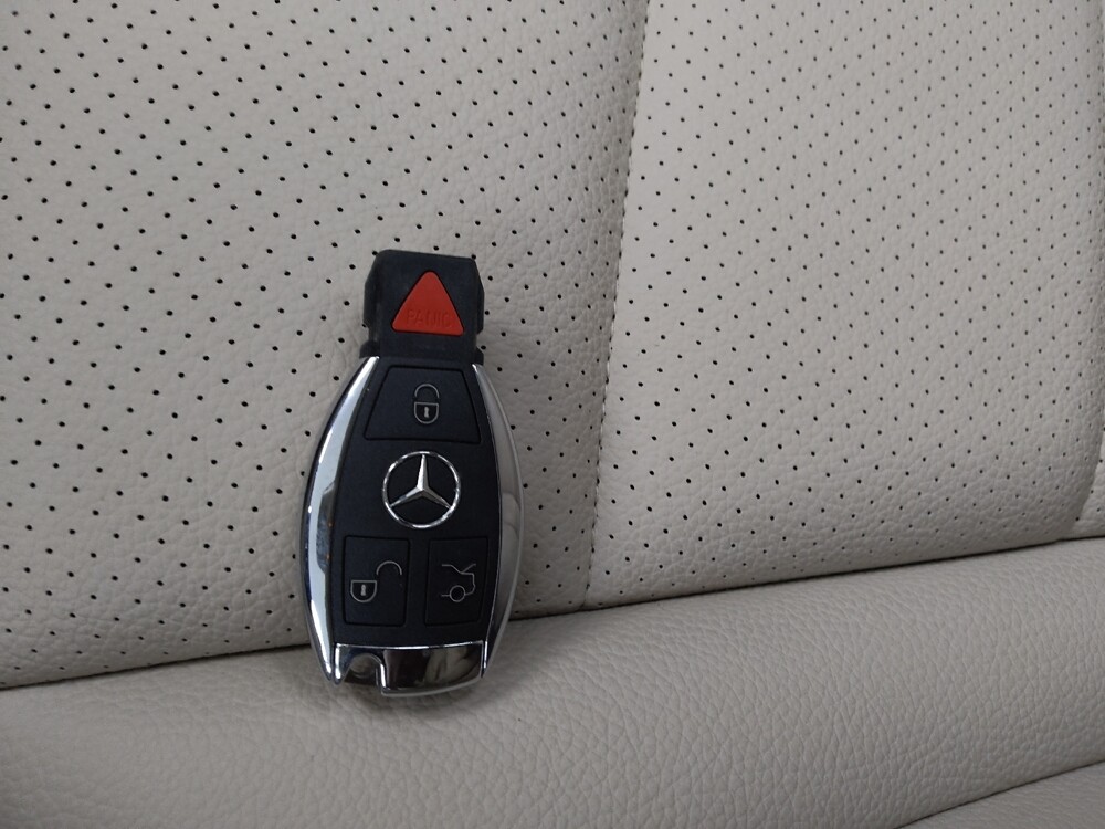 2016 Mercedes-Benz C 300 in St. Louis, MO 63136 - 18134226 32