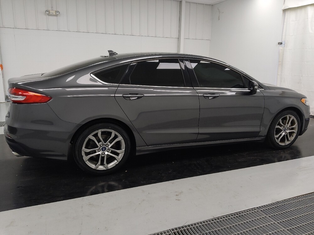 2020 Ford Fusion in St. Louis, MO 63125 - 18134227 10