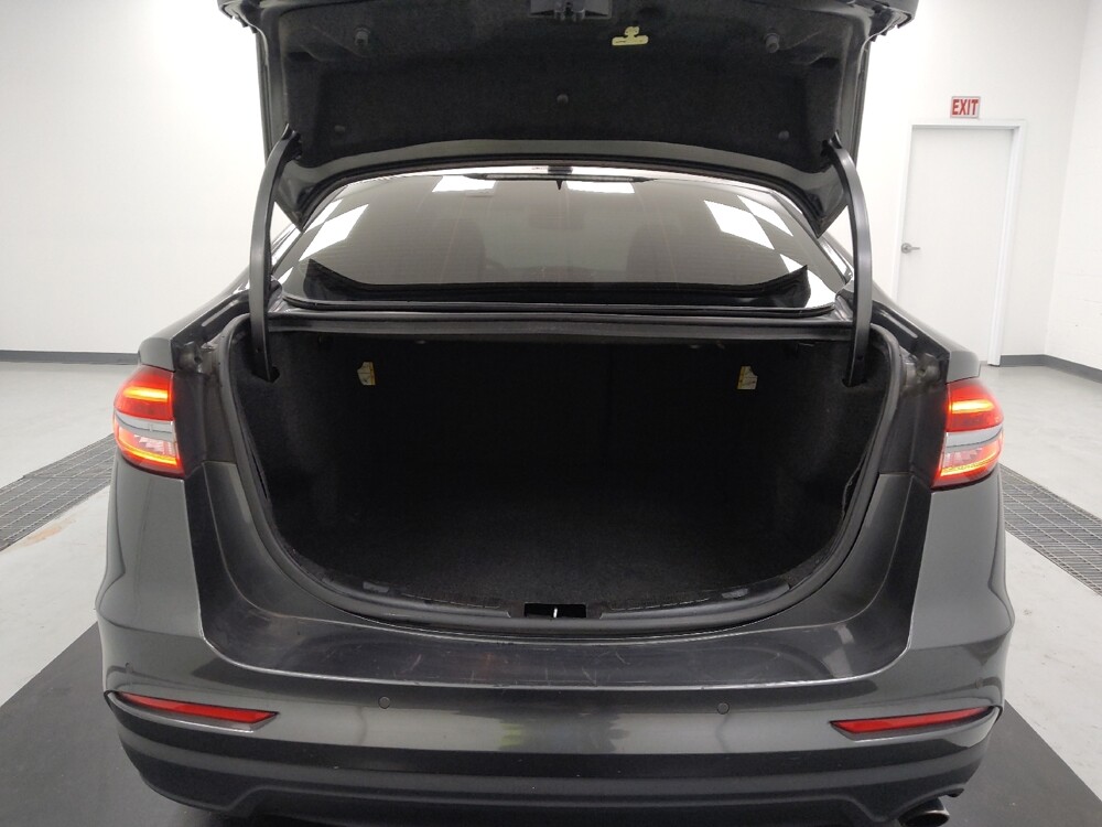 2020 Ford Fusion in St. Louis, MO 63125 - 18134227 29