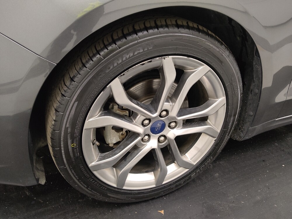 2020 Ford Fusion in St. Louis, MO 63125 - 18134227 31