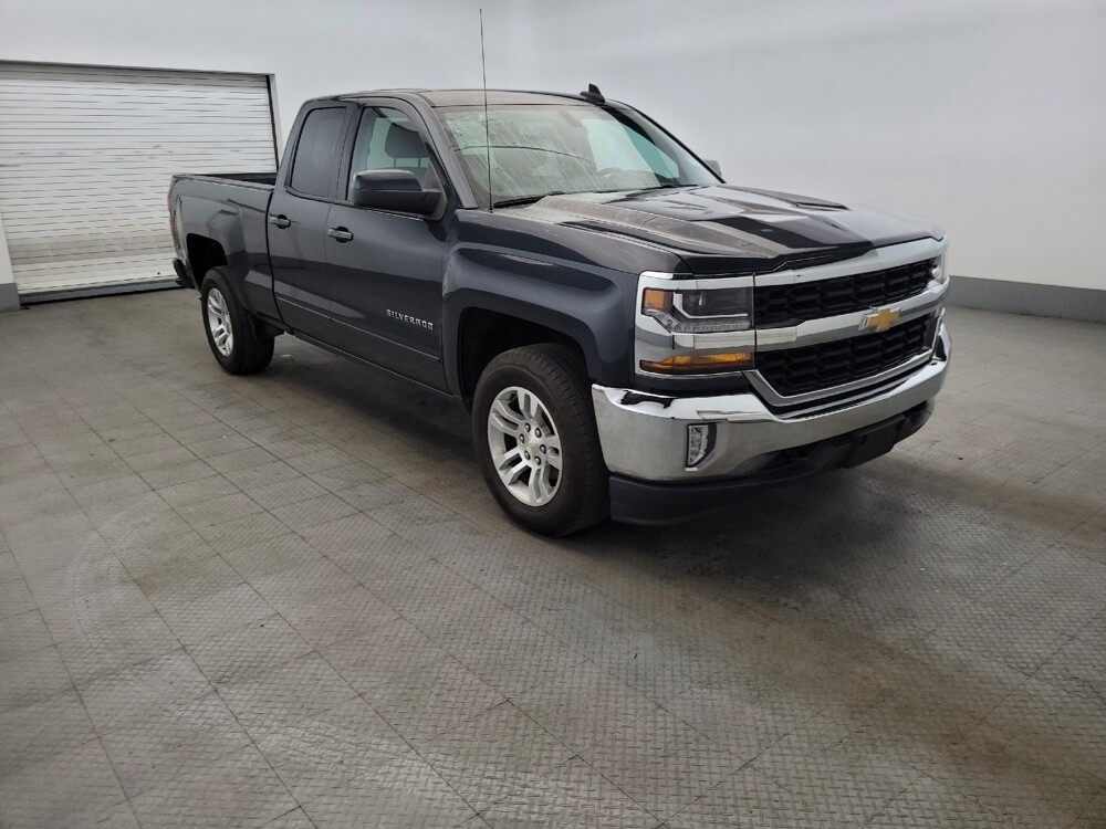 2018 Chevrolet Silverado 1500 in Pittsburgh, PA 15236 - 18134231 13