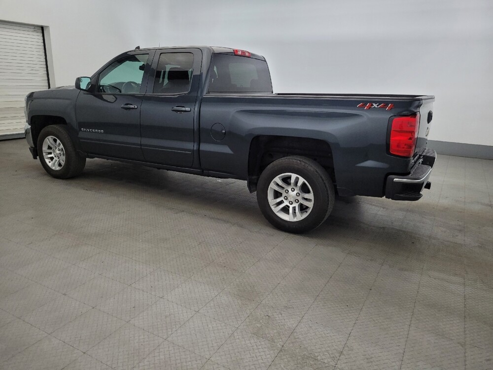 2018 Chevrolet Silverado 1500 in Pittsburgh, PA 15236 - 18134231 3