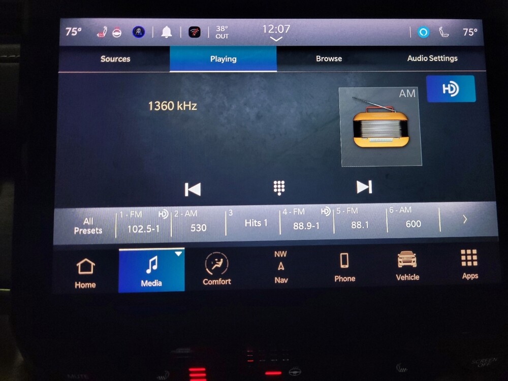 2023 Jeep Grand Cherokee in New Castle, DE 19720 - 18134235 25