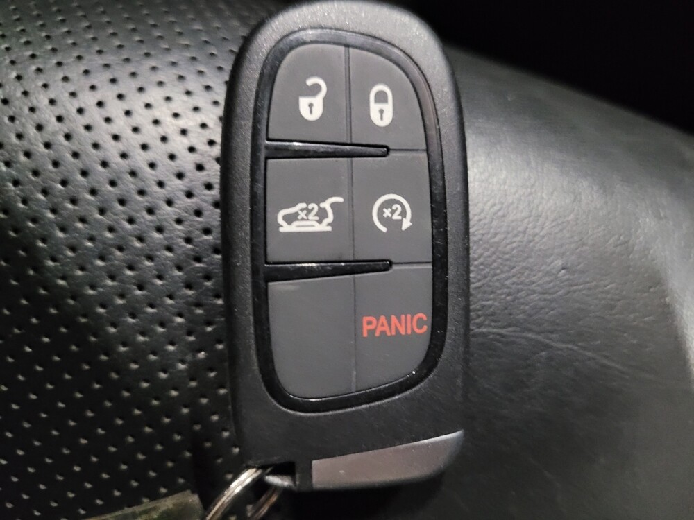 2019 Jeep Cherokee in Richmond, VA 23235 - 18134240 32