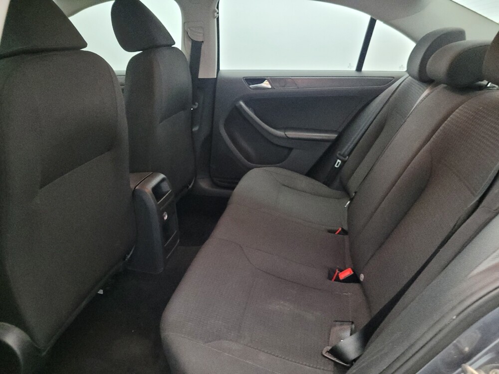 2015 Volkswagen Jetta in Williamstown, NJ 8094 - 18134245 18