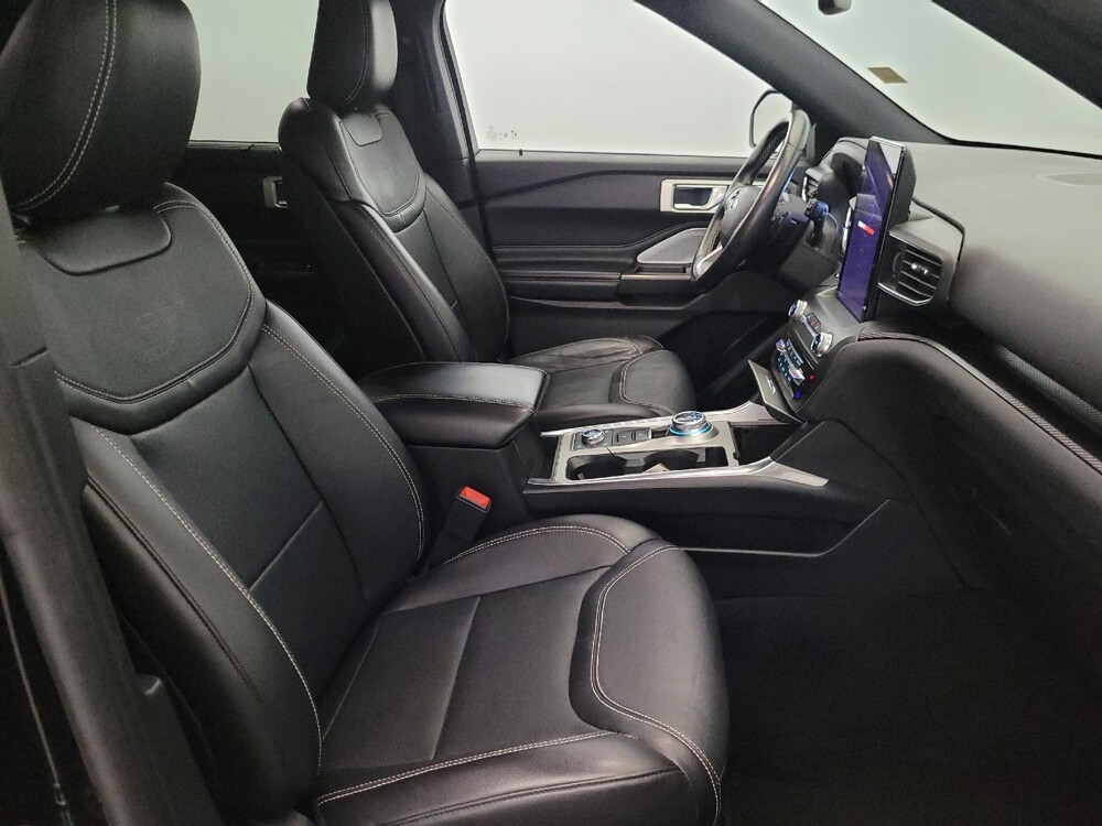 2020 Ford Explorer in Pittsburgh, PA 15236 - 18134251 21