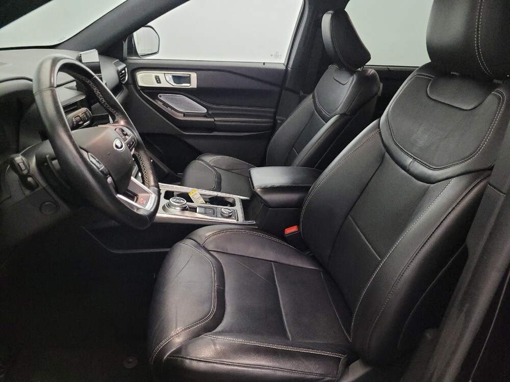 2020 Ford Explorer in Pittsburgh, PA 15236 - 18134251 17