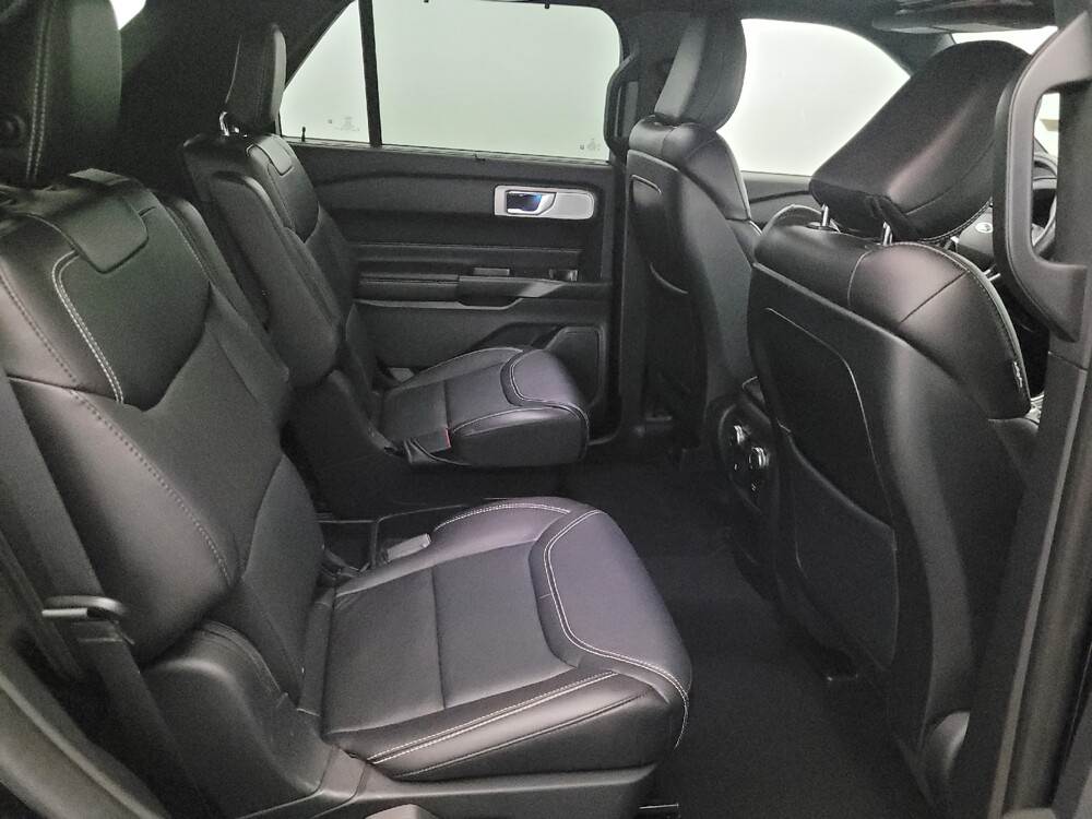 2020 Ford Explorer in Pittsburgh, PA 15236 - 18134251 19