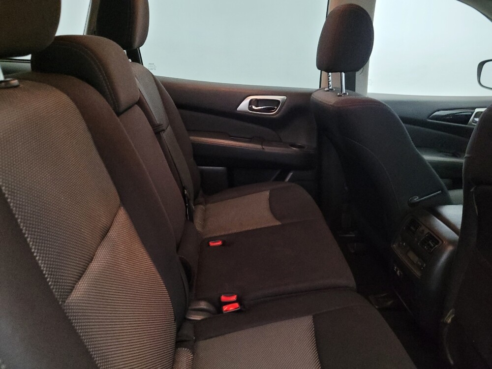 2019 Nissan Pathfinder in Chesapeake, VA 23320 - 18134255 19