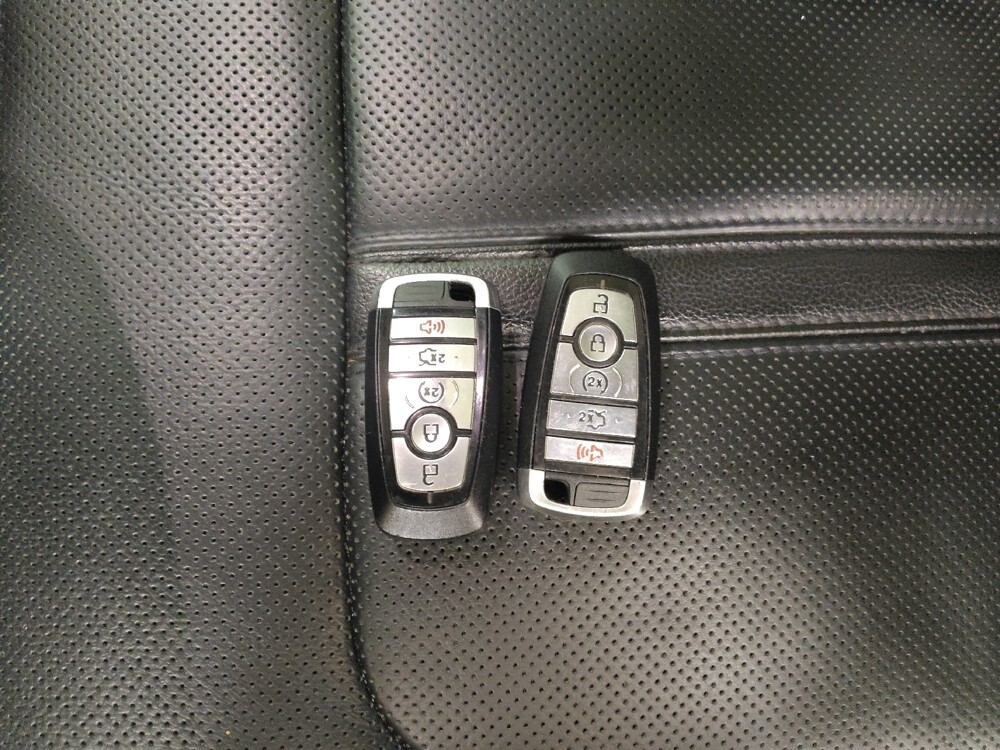 2018 Ford Expedition in St. Louis, MO 63125 - 18134257 32