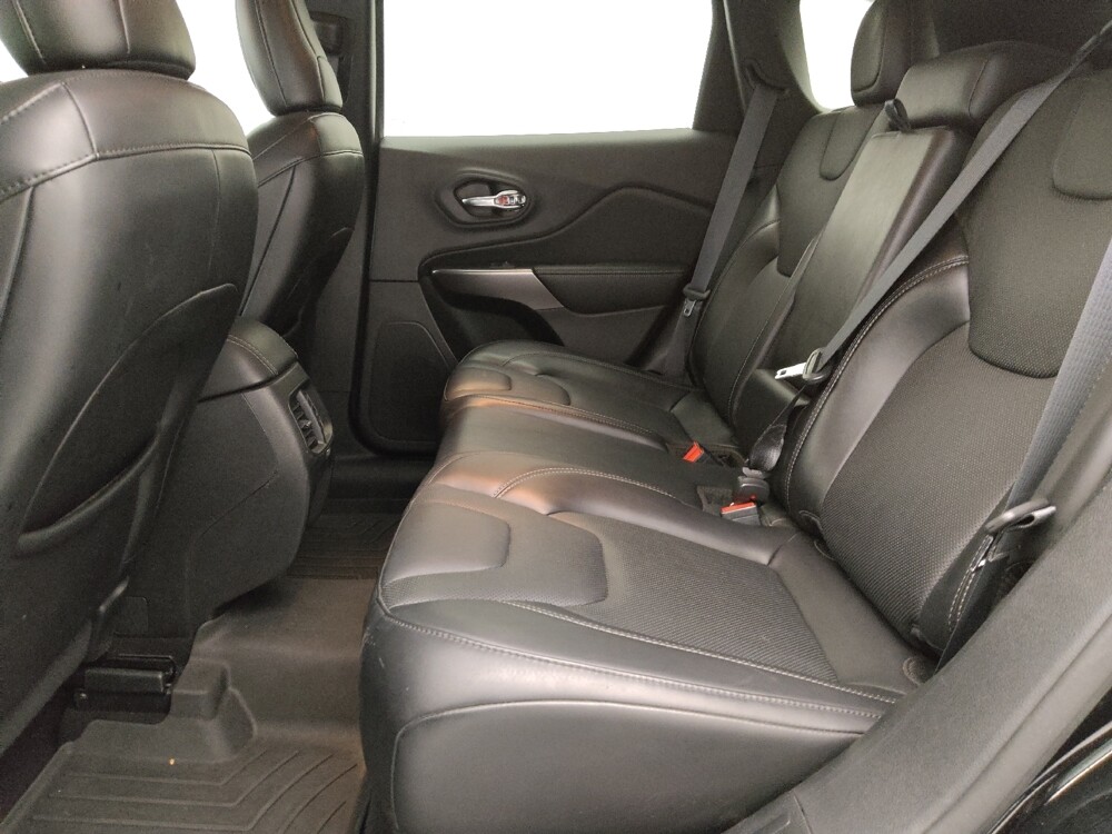 2021 Jeep Cherokee in Topeka, KS 66611 - 18134258 18