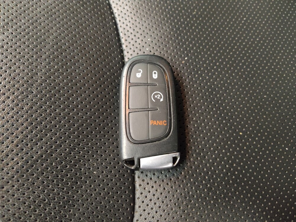 2021 Jeep Cherokee in Topeka, KS 66611 - 18134258 32