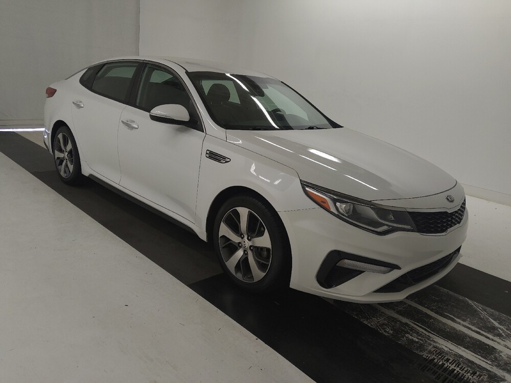 2020 Kia Optima in St. Louis, MO 63125 - 18134259 11