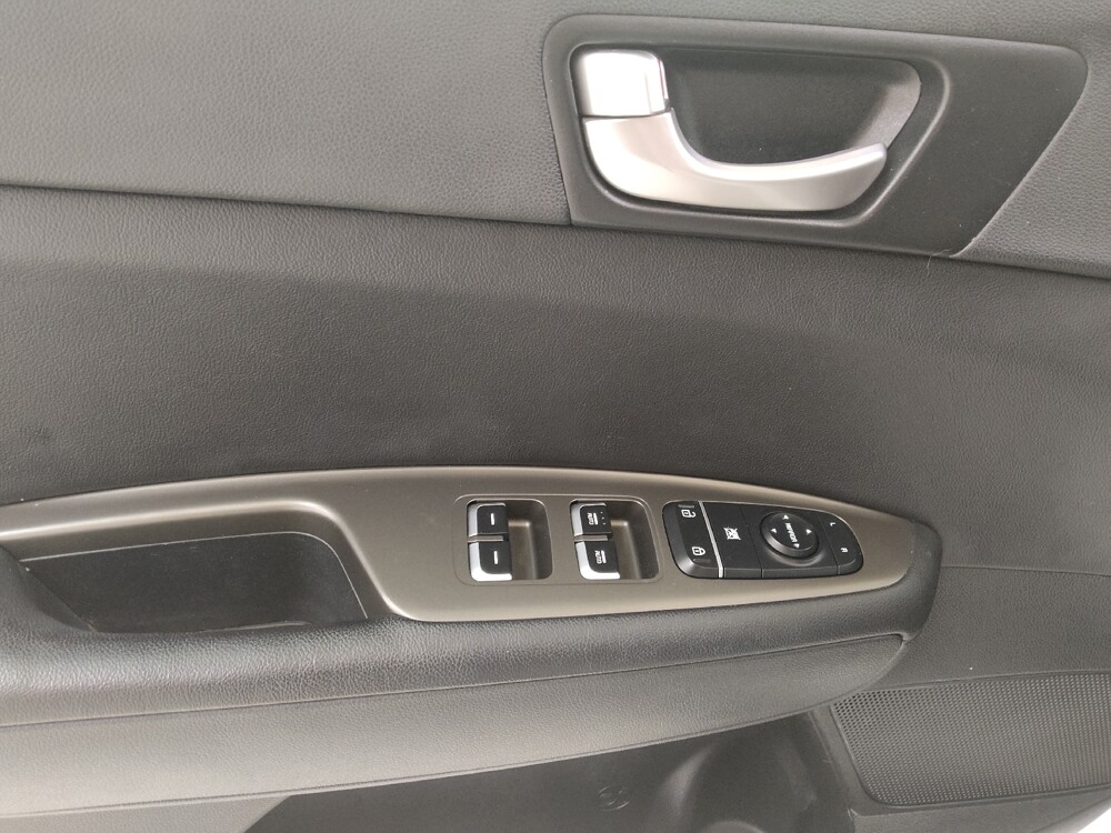 2020 Kia Optima in St. Louis, MO 63125 - 18134259 27